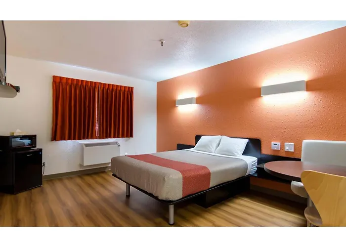 Motel 6 Kerrobert, Sk