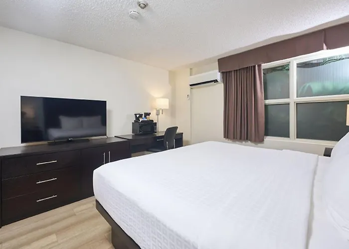Canad Inns Destination Centre Windsor Park