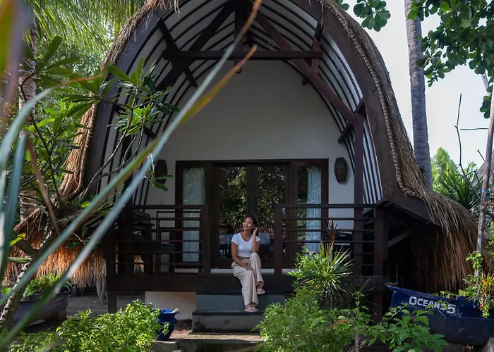 Oceans 5 Dive Resort