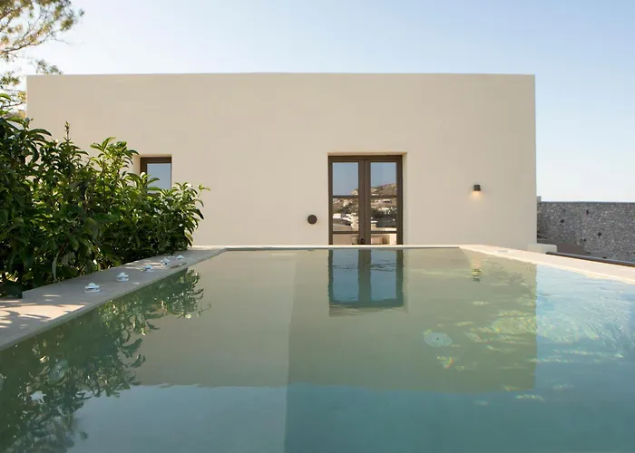 Elessa Hotel