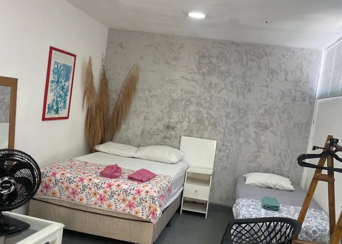 Pousada hostel praia itapua