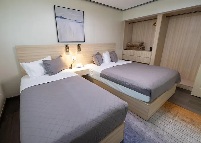 Interurban Suites Hotel, A Dazzler Select By Wyndham