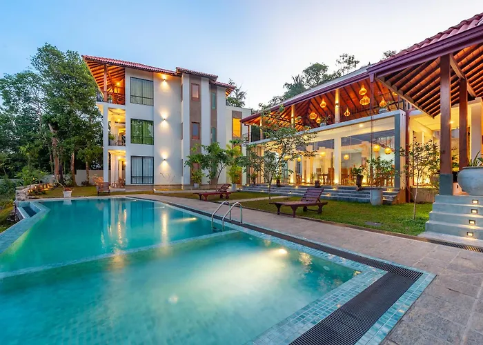 River Shades Hotel
