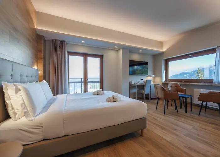 Lift Hotel