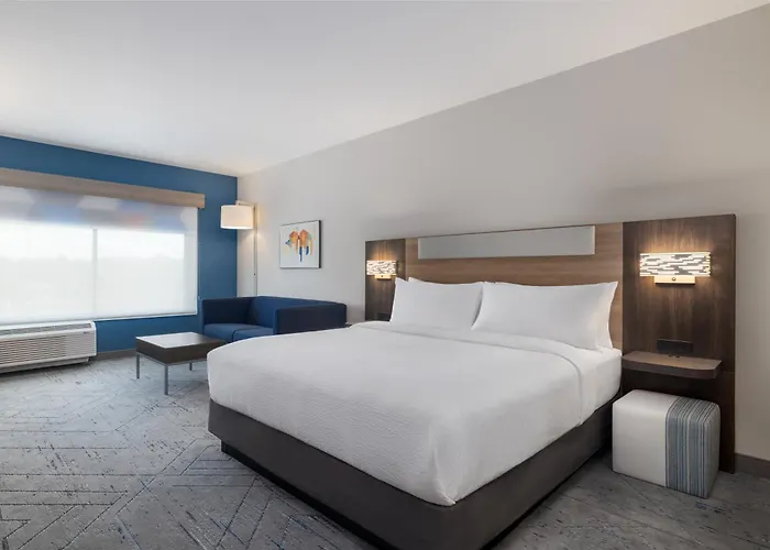 Holiday Inn Express & Suites Nacogdoches Southwest By Ihg