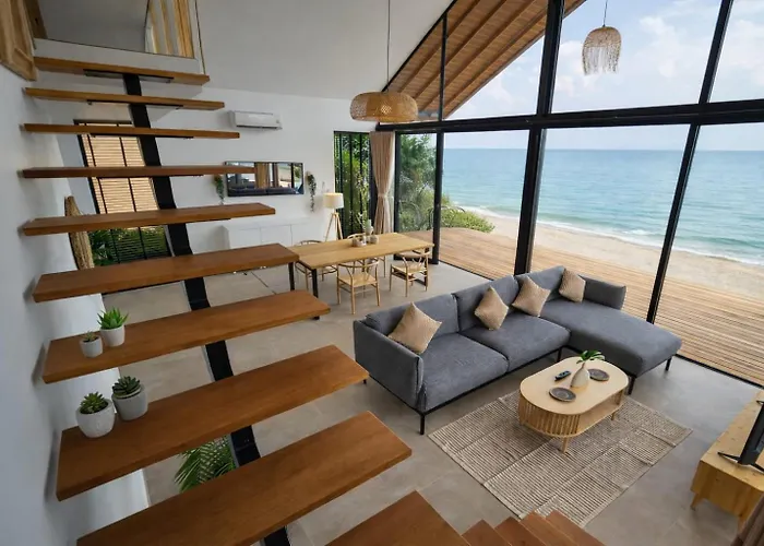 The Cosy Sunset Beach Resort