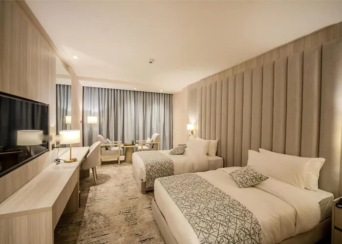 Petra Pillars Luxury Hotel