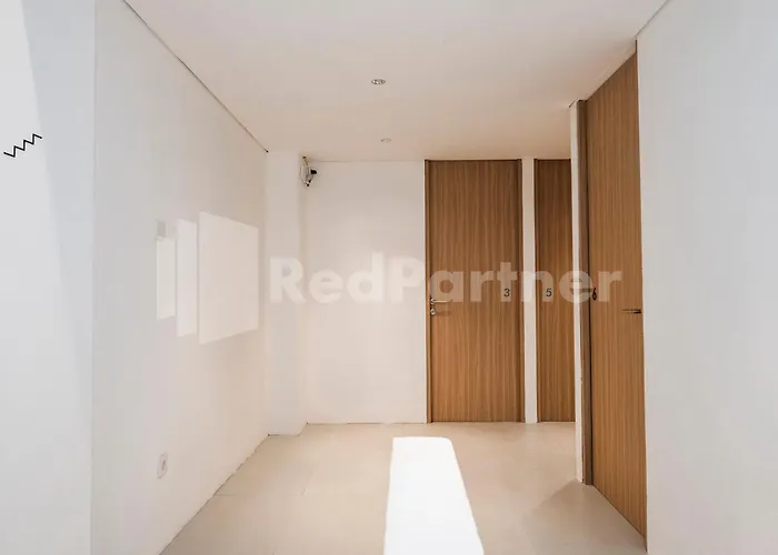 Mora Stay Demangan Redpartner
