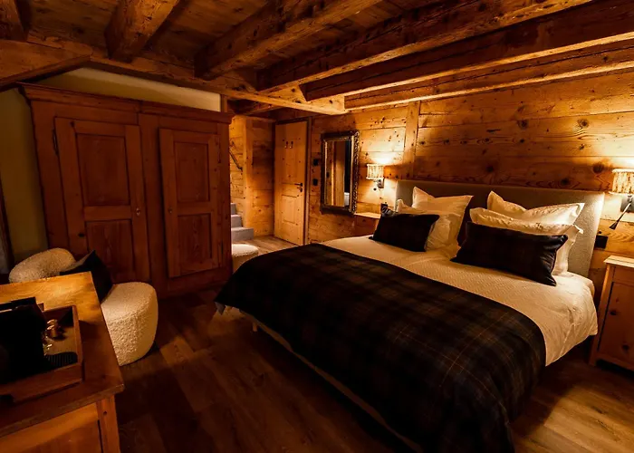 Au 17 Chambre d'hôtes, Rte du Village 17, 1875 Morgins