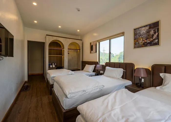 Odyssey Hotel 2, Tours&Motorbikes Rental