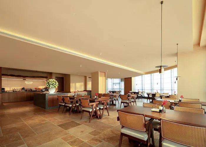 Atour Hotel Yintai Department Store At Wenzhou South Station