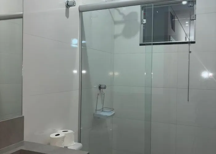 Aqui Hotel