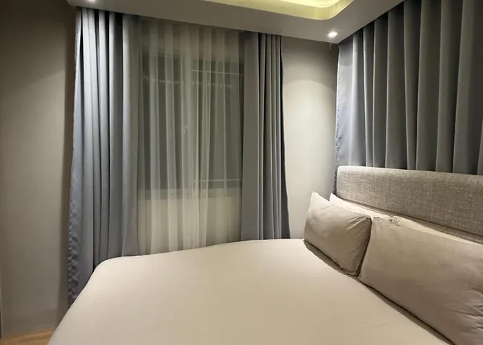 1413 Home Suites Arezzo Place Davao