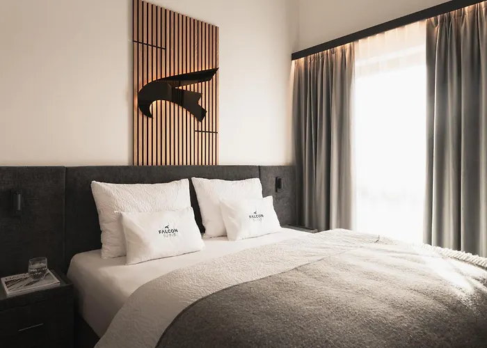 Falcon Suites Pure - Summercard Included