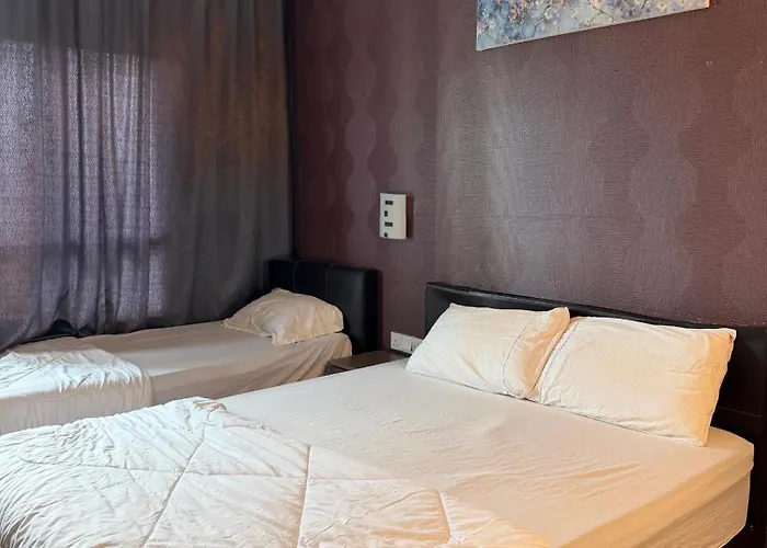 Mikayla Suite