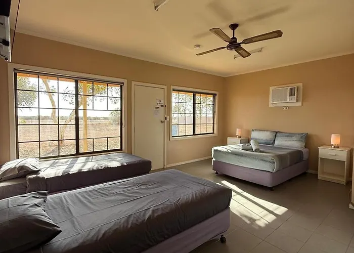 Cadney Park Accommodation