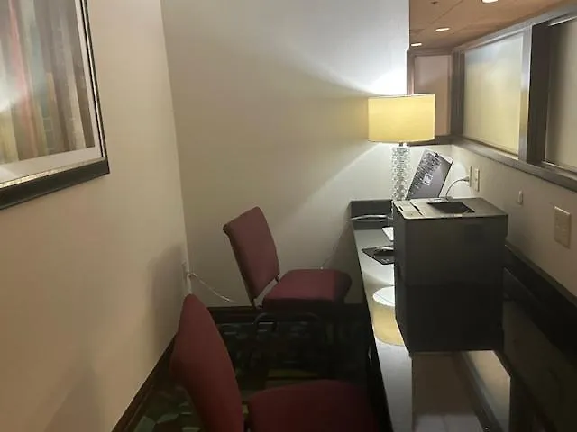 Hampton Inn