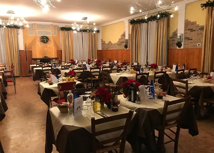 Hotel Oasi Este