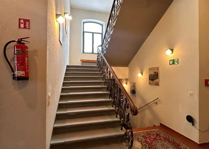 Villa Vanel - Pension Hotel