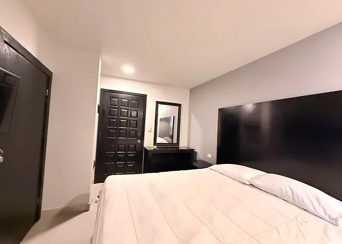 Hotel Senorial