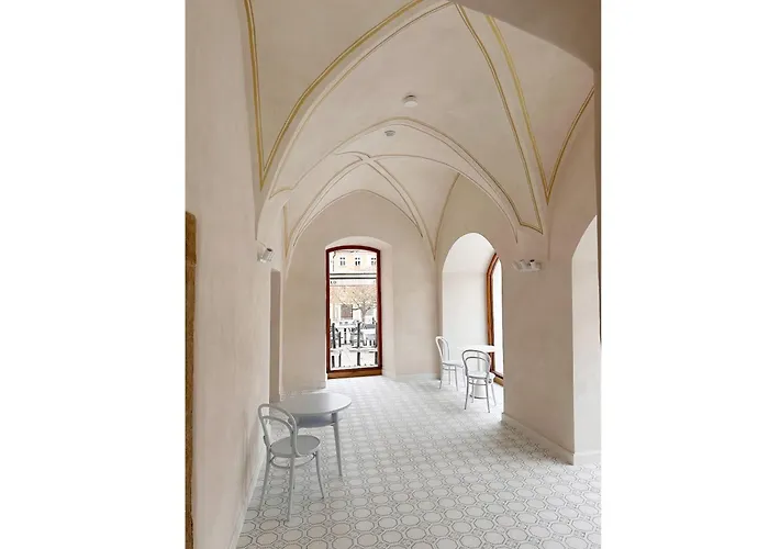 Donebe Boutique Hotel & Private Wellness