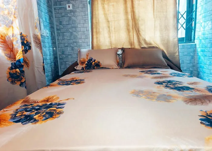 Plazaroom Guest House