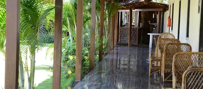Hotel Arpora Grand