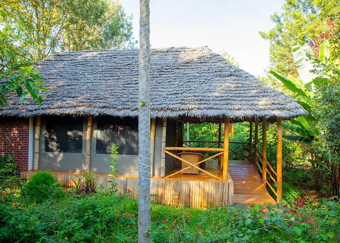 Njiapanda Tented Lodge & Safari