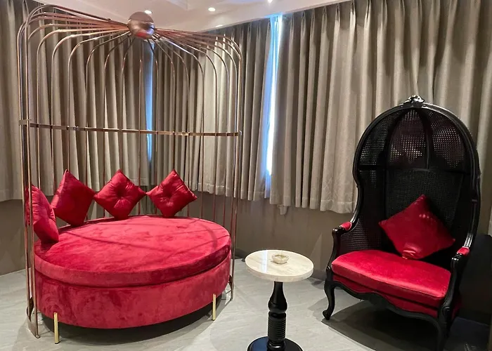 KHÁCH SẠN BẢO MINH Grand