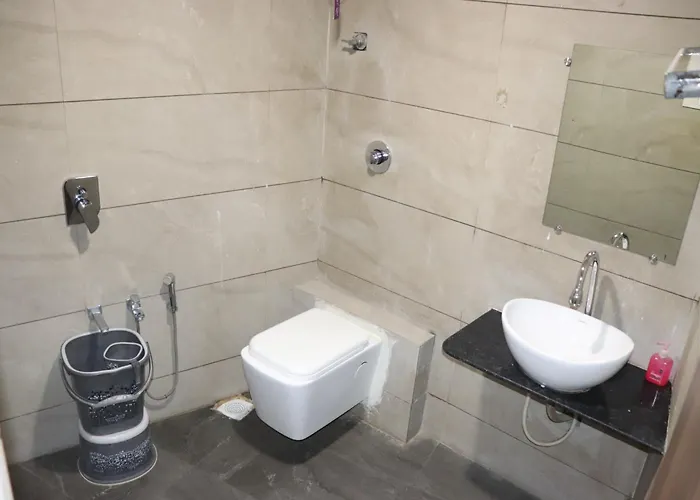 Hotel Rajpath Inn