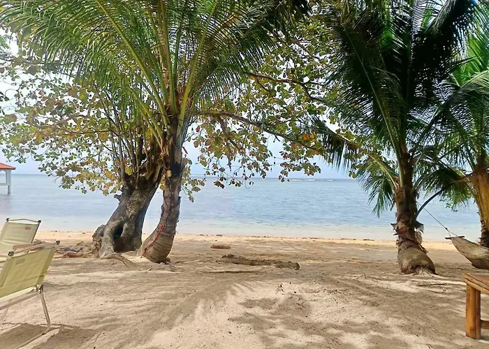 Ocam Ocam Bayside Lodge