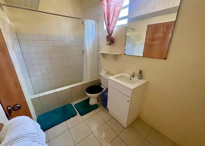 Dennis' Hideaway