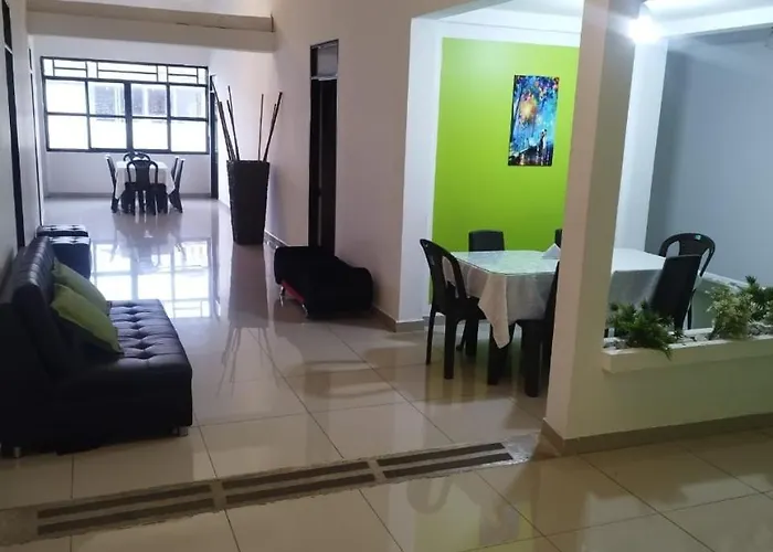 Hotel Cartago Plaza