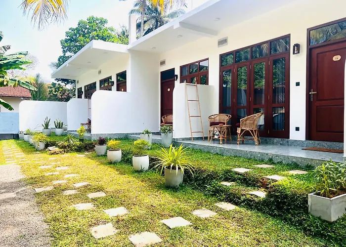 Coco Surf Inn - Ahangama