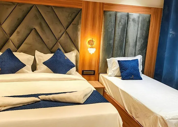 Hotel Victoria Palace & Banquet