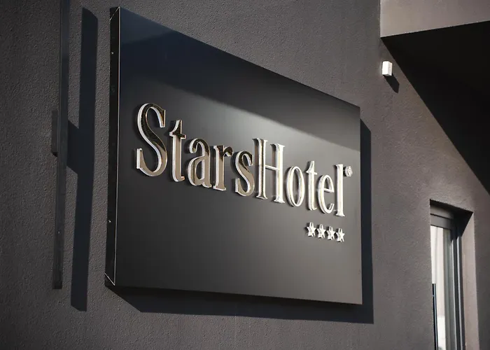 Stars Hotel