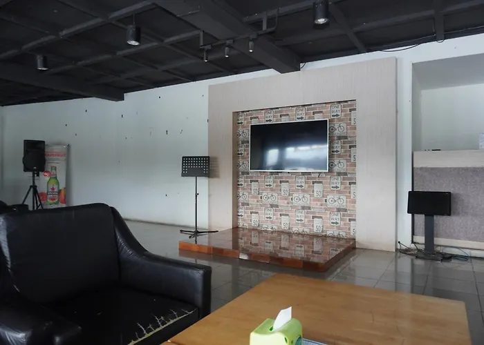 Siantar Hotel Parapat