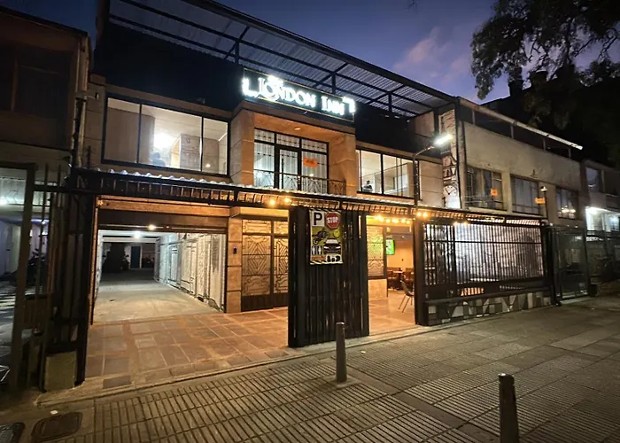 The London Inn Campin Bogota