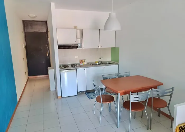 Isa - Apartment Asfodeli 4 Beds 250 Mt From The Sea