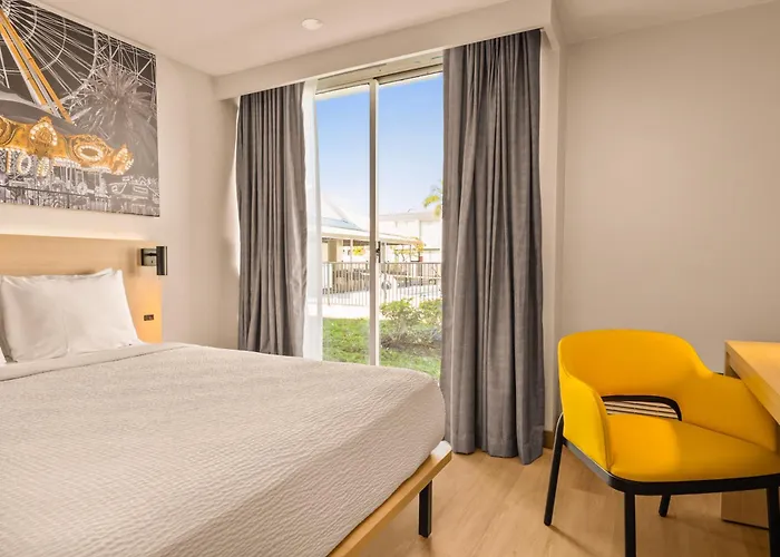 B&B Hotel Orlando International Drive Near Universal - Newly Renovated!