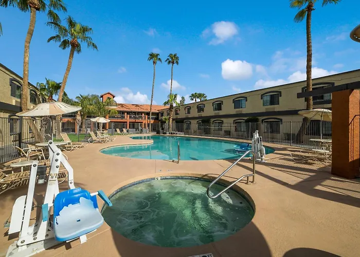 Quality Inn & Suites Goodyear - Phoenix West