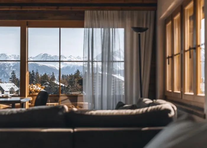 Hostellerie du Pas de l'Ours Relais et Châteaux