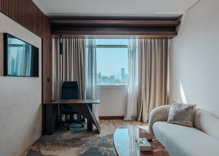 Kuwait Continental Hotel