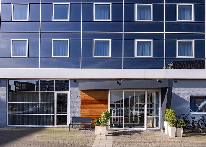 Holiday Inn Express Antwerpen City North By Ihg