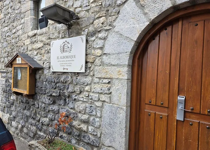 Abadia Del Pirineo