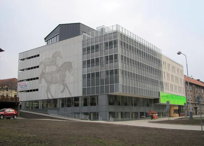 Family Hotel Maxim