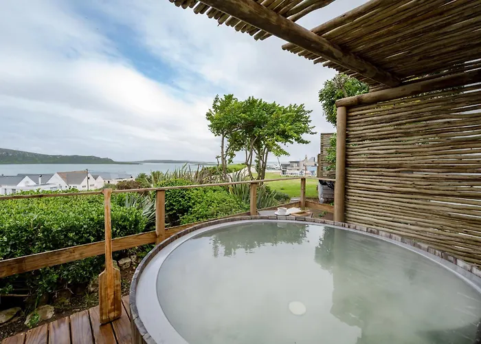 Adventure Pad'S By The Farmhouse Hotel