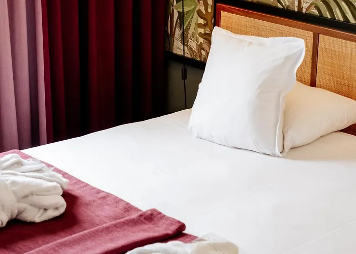 Hotel Paris Neuilly