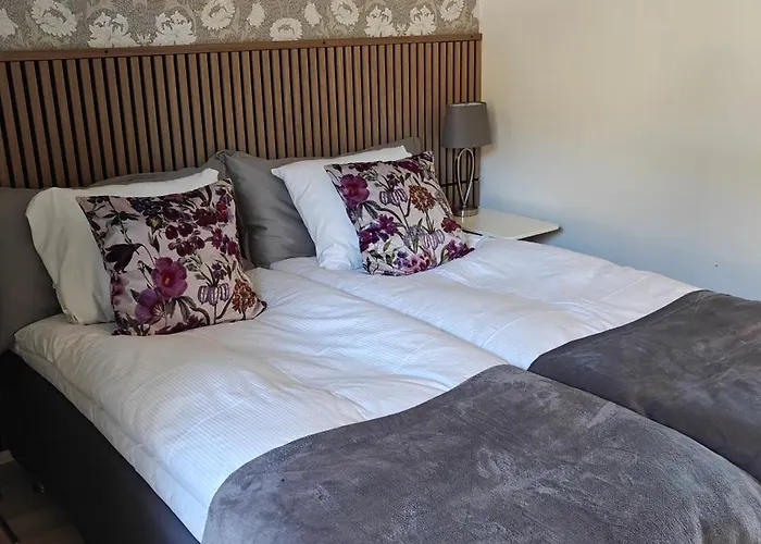 Noesundsgarden Hotell & Vandrarhem