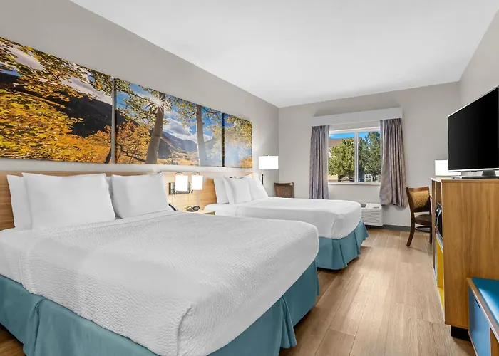 Days Inn & Suites By Wyndham Castle Rock
